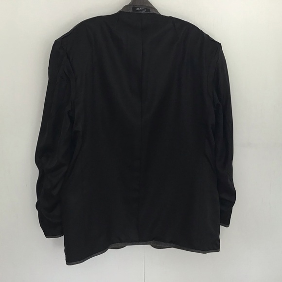 Silk and wool blend two button Versini sports coat Size 42 Short - Picture 6 of 9